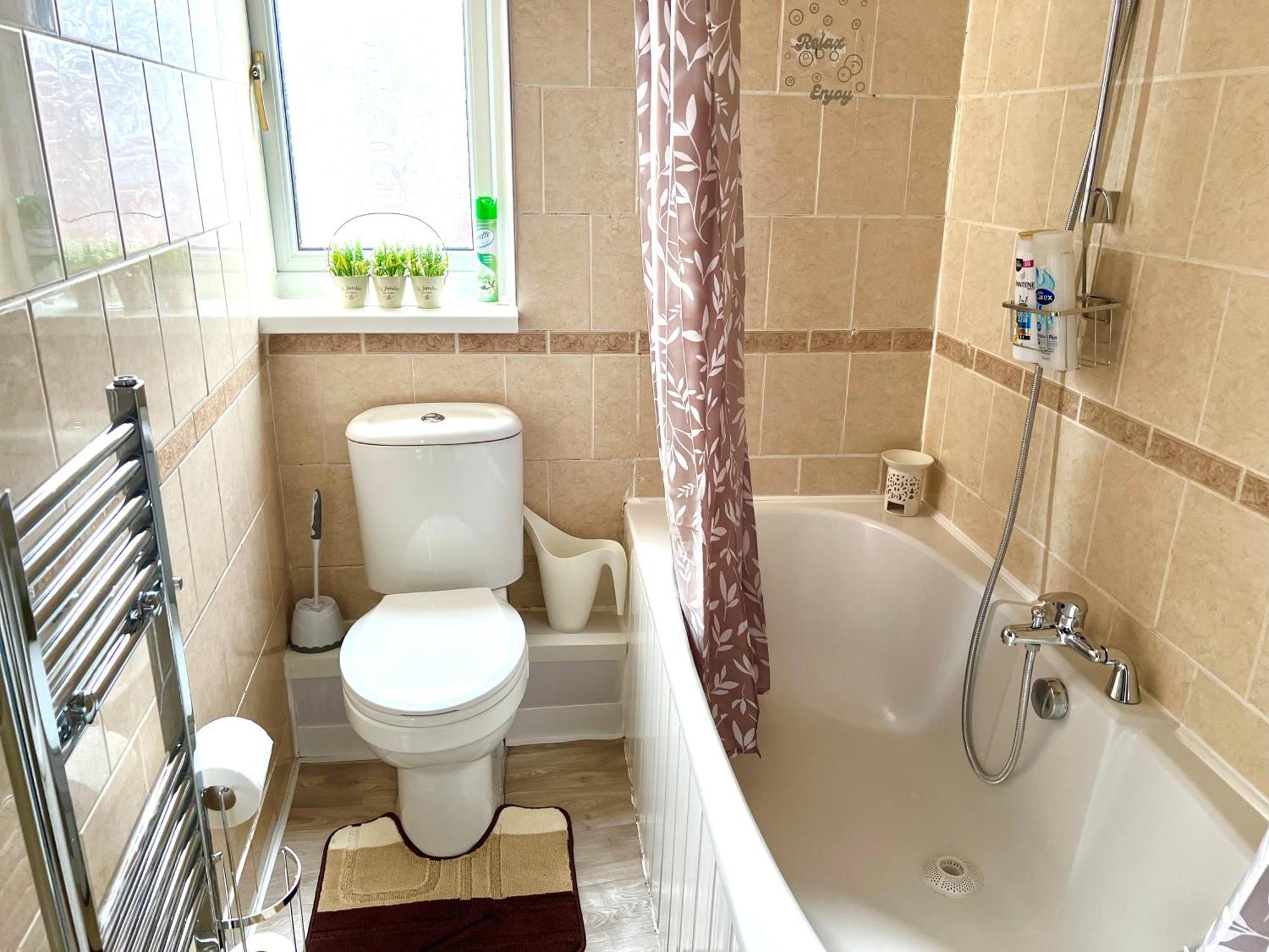 Cosy 3bdr In Levenshulme-close To Centre And Stockport Town- Free Parking- Wifi Hébergement de vacances *