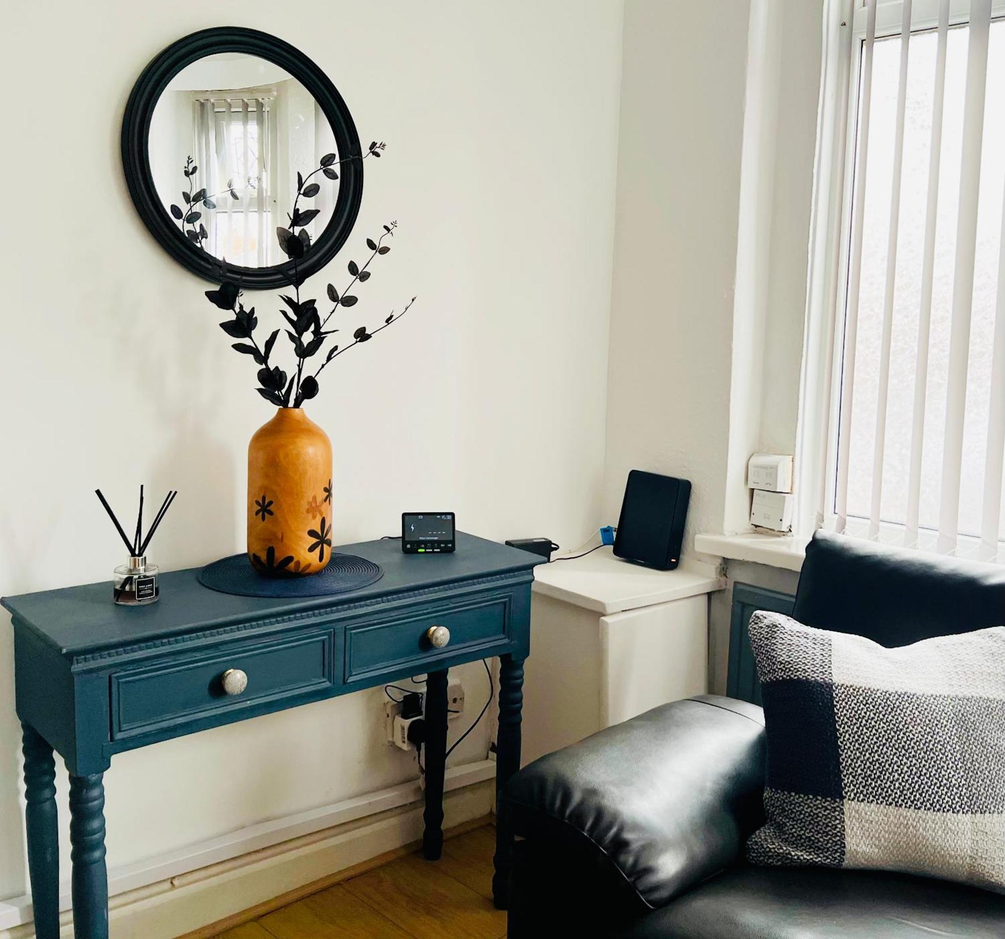 Cosy 3bdr In Levenshulme-close To Centre And Stockport Town- Free Parking- Wifi Hébergement de vacances Manchester