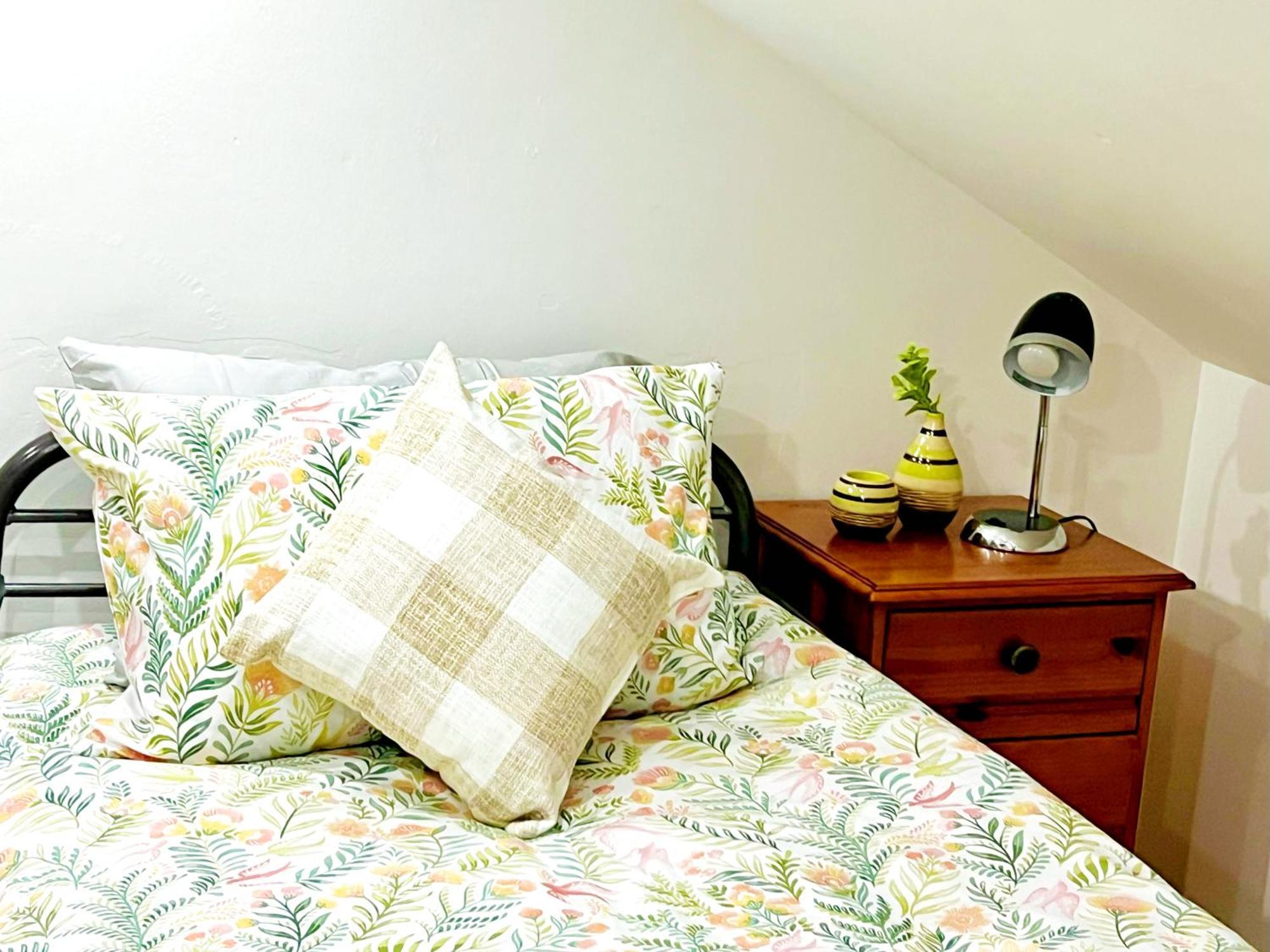 Cosy 3bdr In Levenshulme-close To Centre And Stockport Town- Free Parking- Wifi Hébergement de vacances